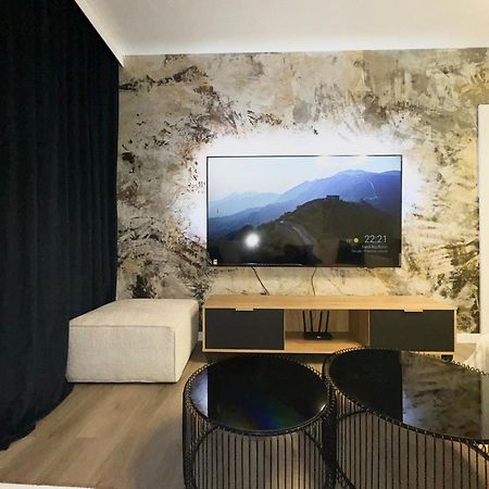 Appartement Invest In Poland à Wrocław Extérieur photo